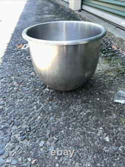 20 Quart Stainless Steel Mixing Pot 205-1000