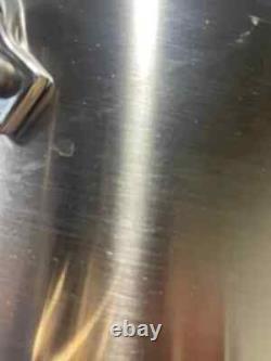 All-Clad BD55203 D5 Brushed 3-qt sauce Pan with Lid (SCRATCHED)