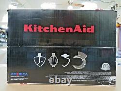 Brand New KitchenAid Artisan Series 5 Quart Tilt-Head Stand Mixer Empire Red