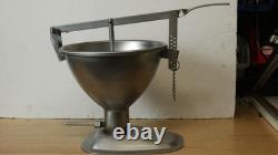 Chicago metallic Stainless Steel Professional Cake Donut Pastry Filler 5 Quart