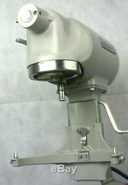 HOBART N-50 5 Quart Commercial Mixer 115V with Hook, Whisk & Paddle Low Use