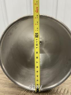 Hobart D-40 Stainless Steel 40 Quart Commercial Mixing Bowl