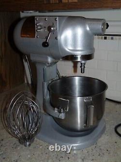 Hobart N50 5 Quart 3 Speed Commercial Bakery Mixer Stainless Steel Bowl Whip