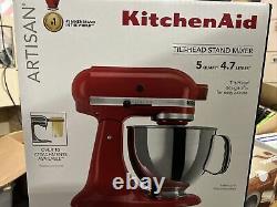 KitchenAid Artisan Series 5 Quart Tilt-Head Stand Mixer Empire Red. Brand New