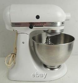 KitchenAid CLASSIC 4.5 Quart Tilt-Head Stand Mixer 300 Watts (K45WSSWH) White