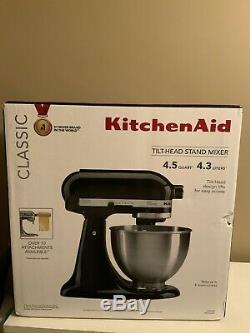 KitchenAid Classic 4.5 Quart Tilt Head Mixer! K45SSOB NEW IN BOX/SEALED