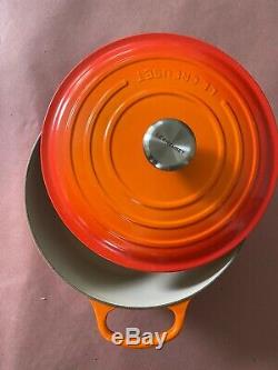 Le Creuset #28 Dutch Oven 7.25 Quart 6.7 Liters With Stainless Steel Knob