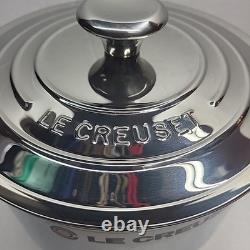 Le Creuset Stainless Steel 3 Quart Sauce Pan with Lid N22006, New