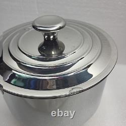 Le Creuset Stainless Steel 3 Quart Sauce Pan with Lid N22006, New