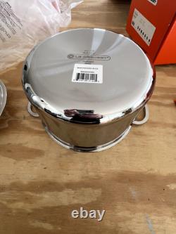 New Le Creuset Stainless Steel 7 Quart 9.5 Stock Pot 7 Quart Brand New In Box