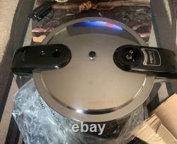 Presto 01370 8-Quart Stainless Steel Pressure Cooker Brand New