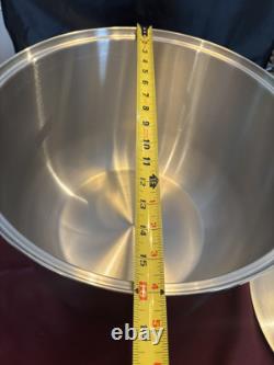 Royal Prestige Stock Pot 30 Quart NEW