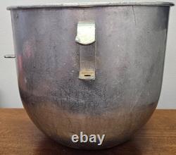 Bol à mixer commercial en acier inoxydable de 20 qt d'occasion