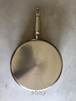 Casserole Hestan NanoBond en acier inoxydable multi-couche, finition titane brillante, 3 quarts