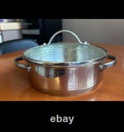 Casserole basse en acier inoxydable Princess House 1 1/4 quart. D'occasion, en très bon état.