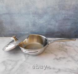 Casserole en Acier Inoxydable Tri-Ply Le Creuset avec Couvercle, 2 Quart Neuf