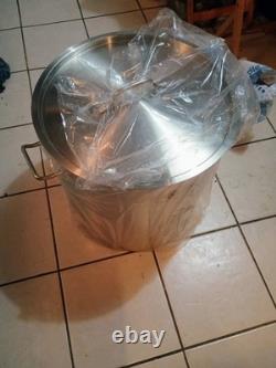 Ensemble de marmites en acier inoxydable ARC de 84 quarts avec panier, article n° AFH-S84B. Tout neuf.