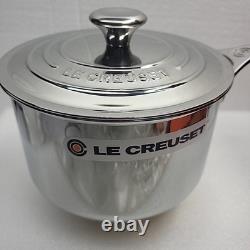 Le Creuset Casserole en acier inoxydable 3 quarts avec couvercle N22006, neuf