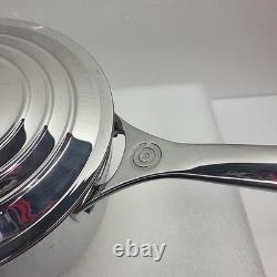 Le Creuset Casserole en acier inoxydable 3 quarts avec couvercle N22006, neuf