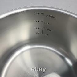 Le Creuset Casserole en acier inoxydable 3 quarts avec couvercle N22006, neuf