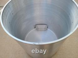 Marmite en acier inoxydable Vollrath de 120 quarts avec robinet