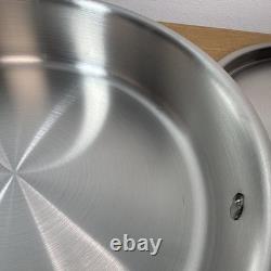 Poêle sauteuse en acier inoxydable de 3,5 pintes Made In avec couvercle, entièrement revêtue à 5 couches, NEUVE