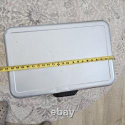 Rare Coors Light Coleman Glacière en Acier Inoxydable de 54 Quart avec Ceinture Lisez