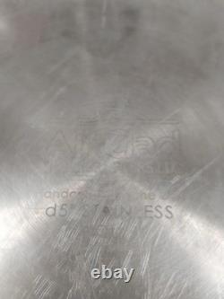 Sauteuse All-Clad D5 en acier inoxydable à cœur de 4 pintes avec couvercle