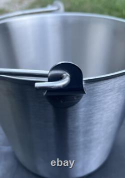 Seau utilitaire avec poignées en acier inoxydable Vollrath de 13 quarts NFS 59120 NEUF